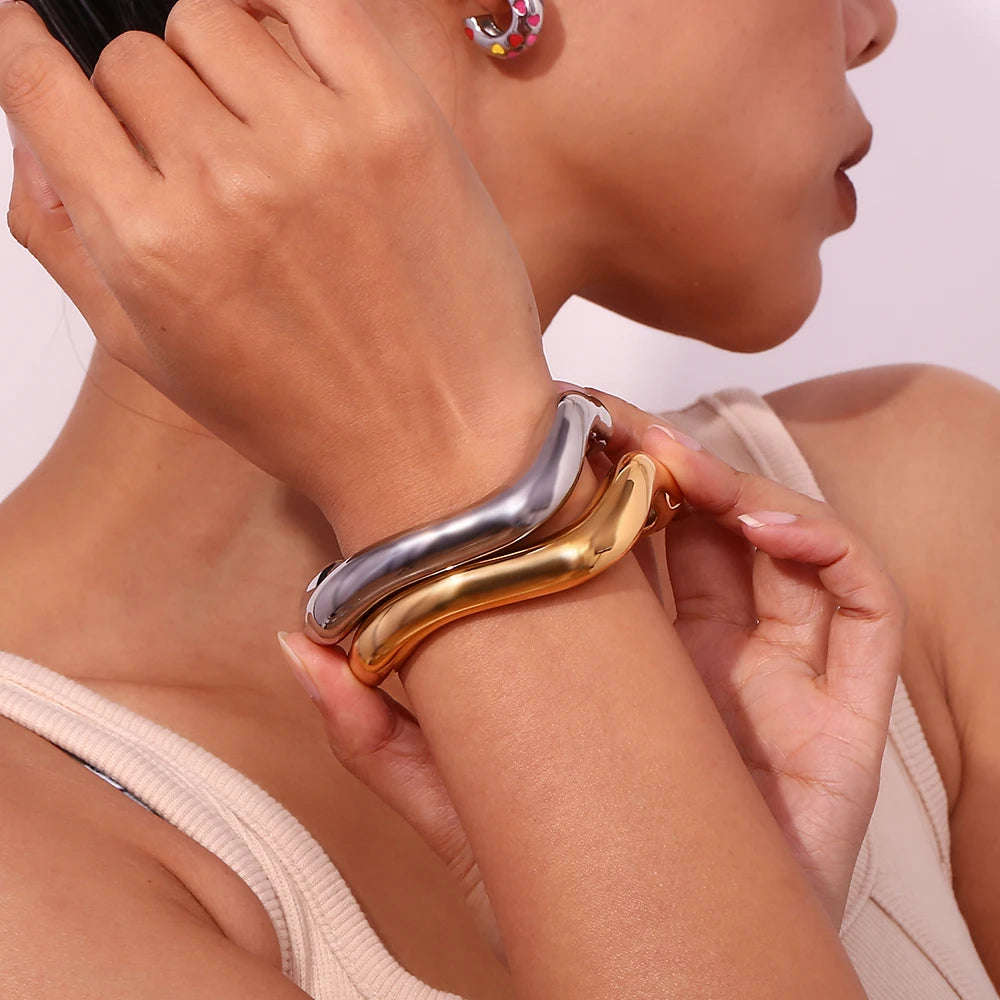 Exaggerated Irregular Liquid Open Bangle
