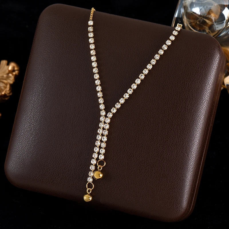 Clover Flower Zircon Necklace