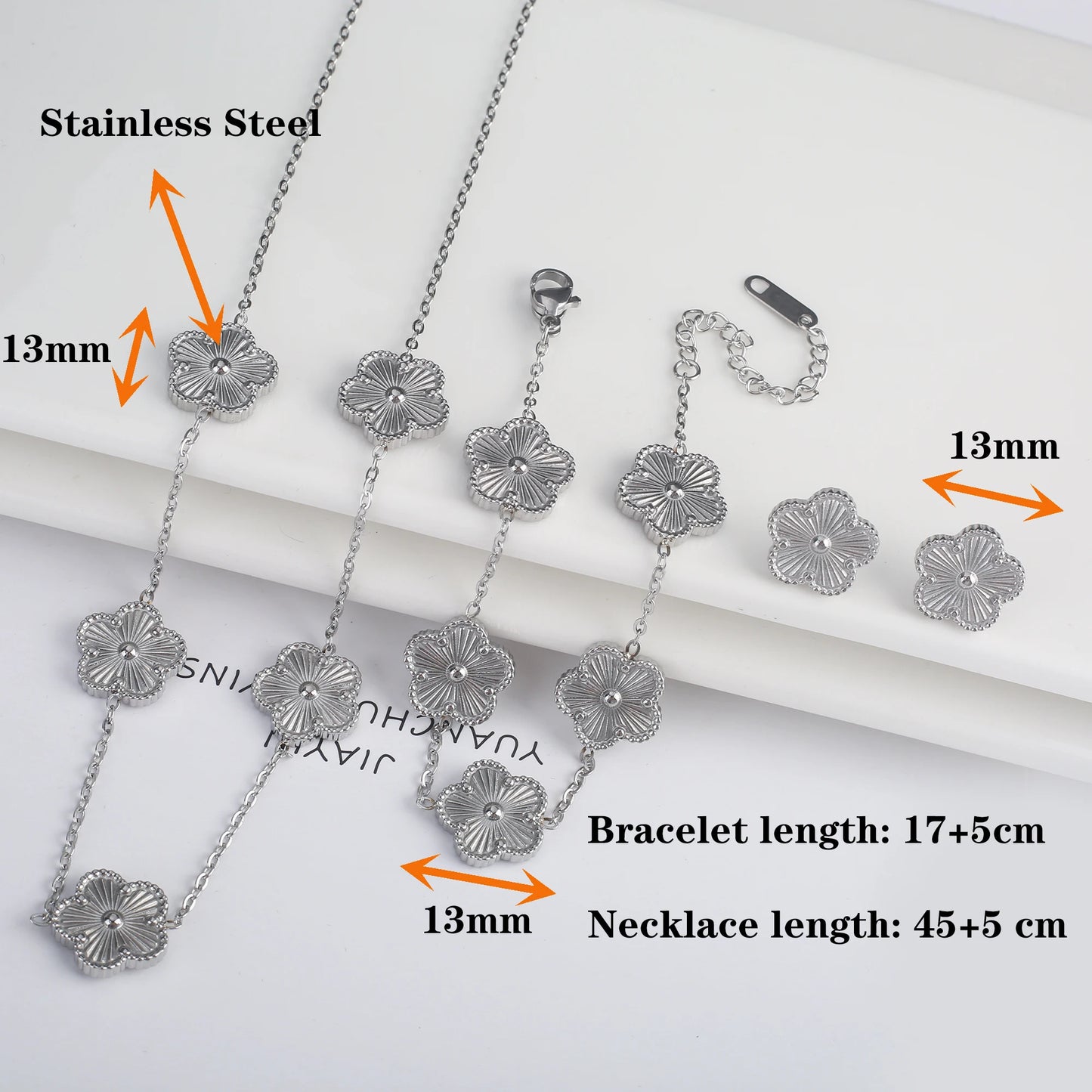 Adjustable Five-Leaf Clover Bracelet