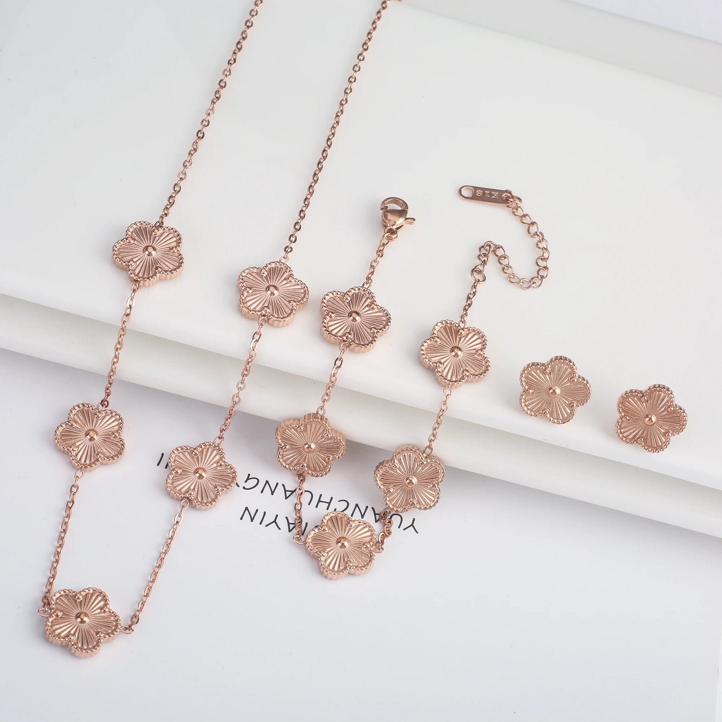 Adjustable Five-Leaf Clover Bracelet