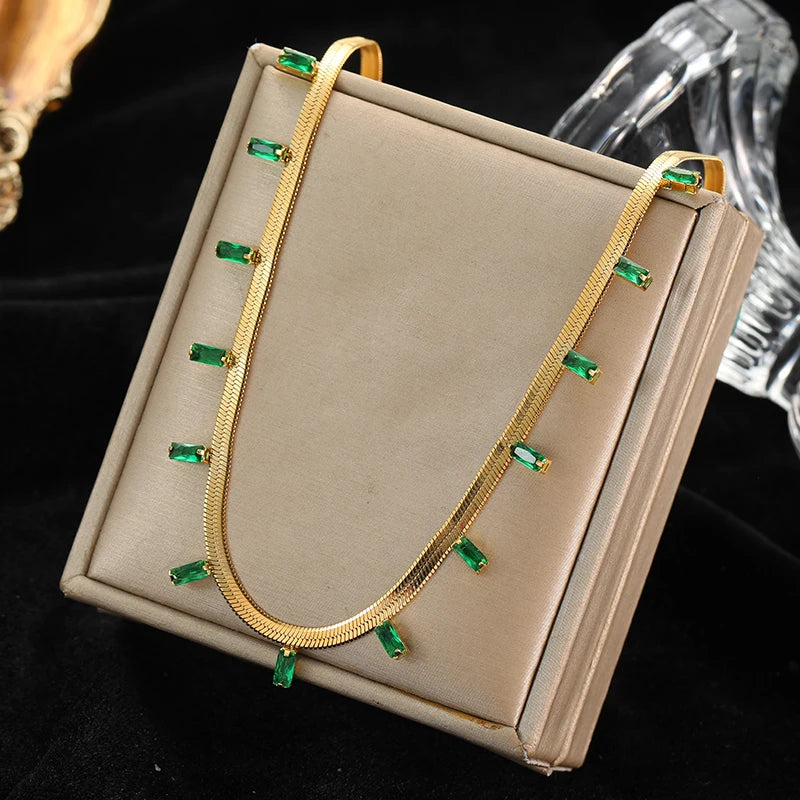 Clover Flower Zircon Necklace
