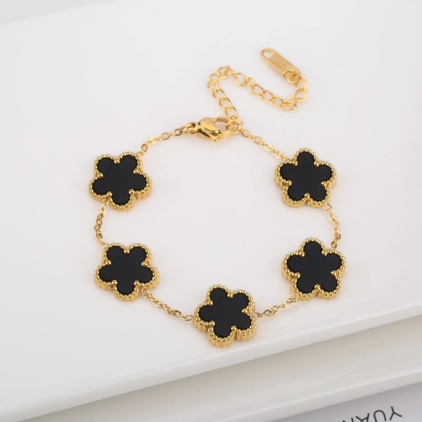 Adjustable Five-Leaf Clover Bracelet