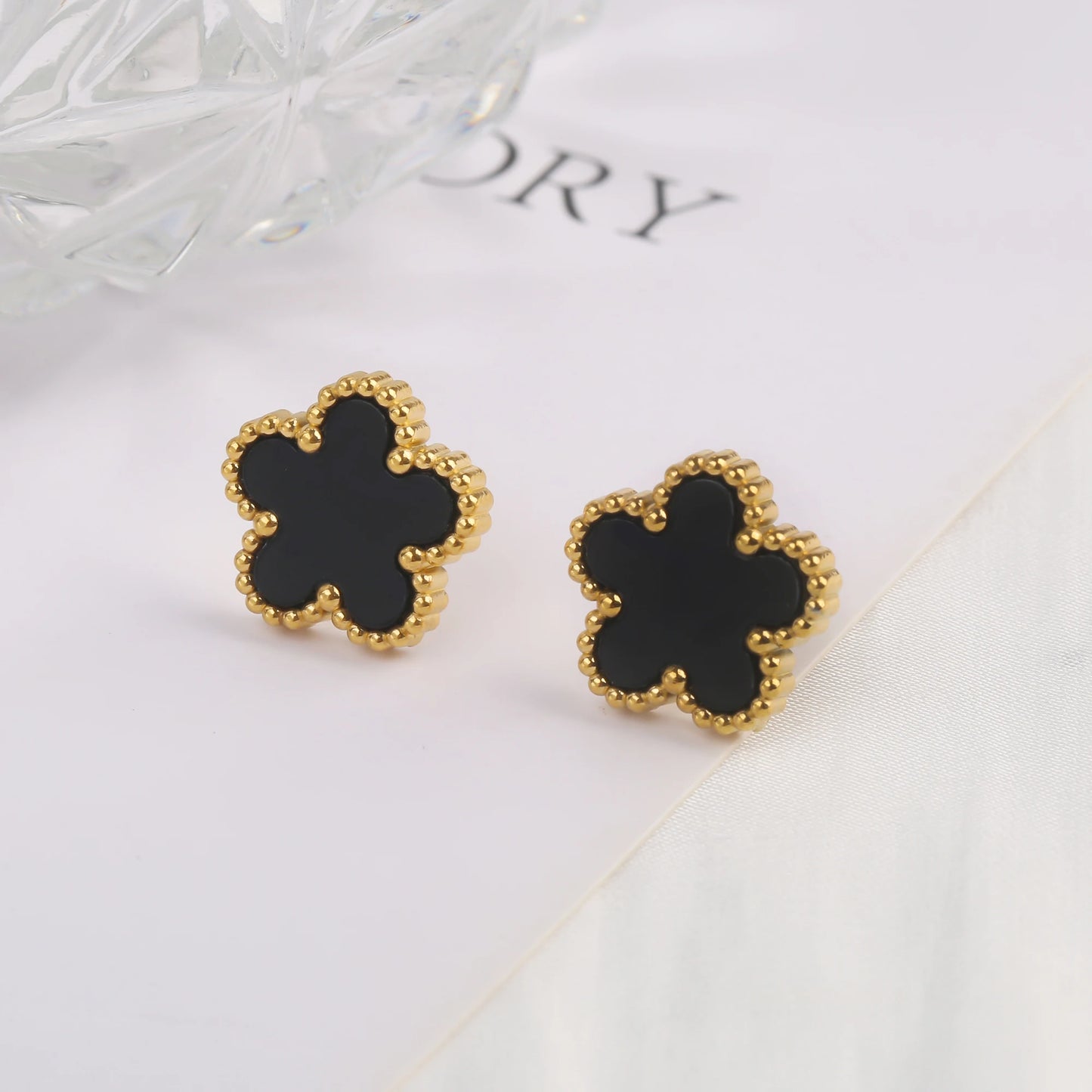 Adjustable Five-Leaf Clover Bracelet