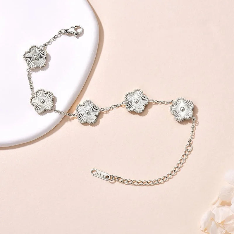 Double-Sided Lucky Clover Bracelet