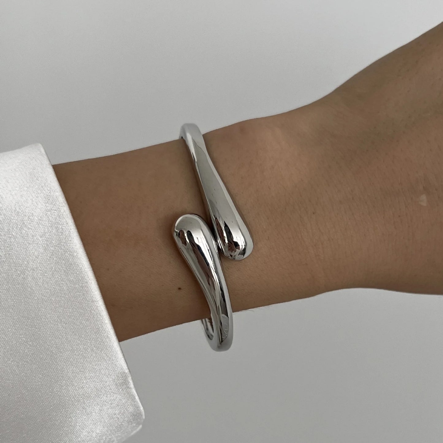 Vintage Punk Metal Cuff Bangles