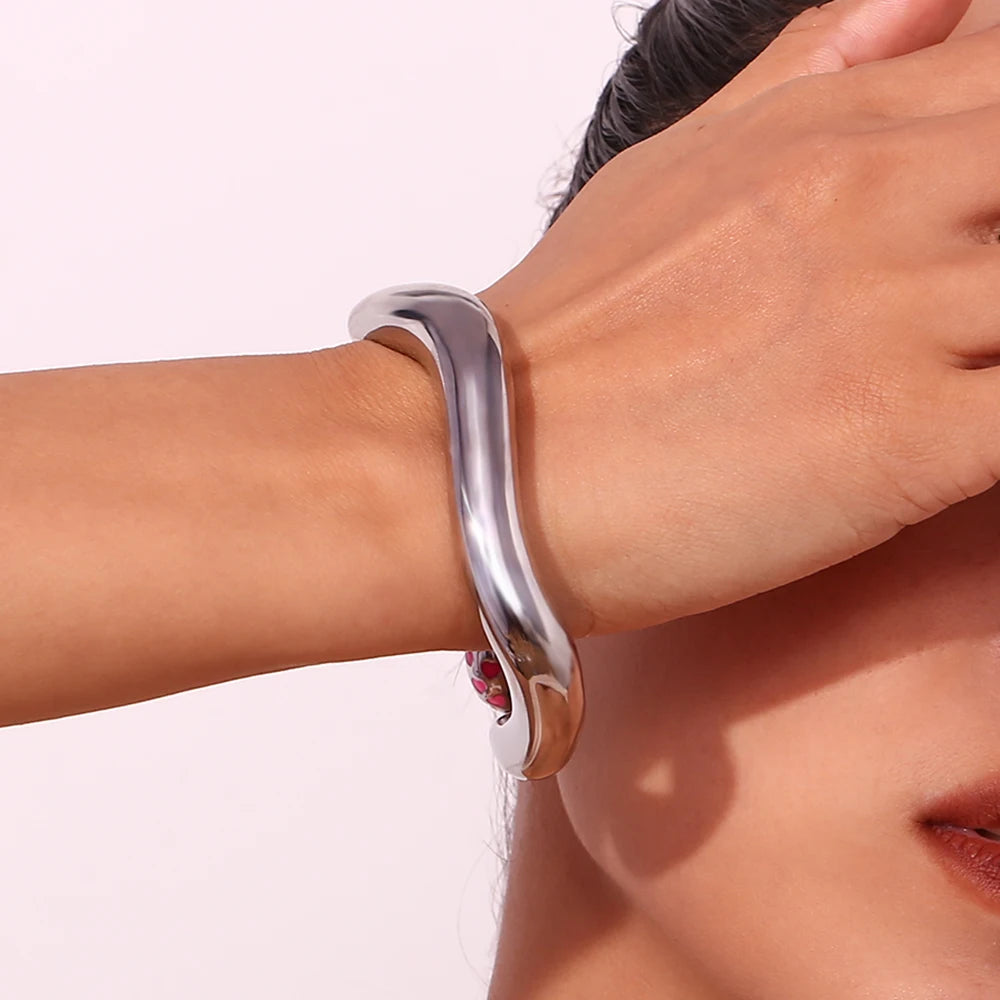 Exaggerated Irregular Liquid Open Bangle