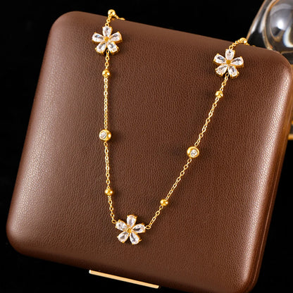 Clover Flower Zircon Necklace