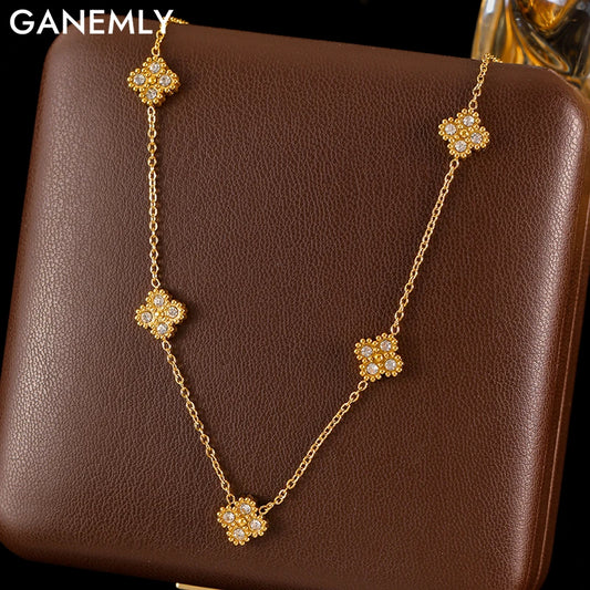 Clover Flower Zircon Necklace