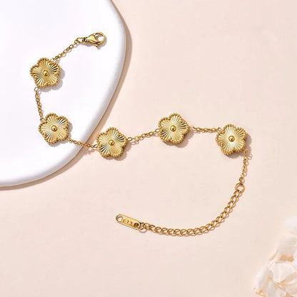Double-Sided Lucky Clover Bracelet